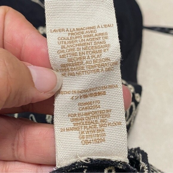 Free People Blouse Women’s Size Small Black Attina Scalloped Embroidered Tank - Picture 11 of 13